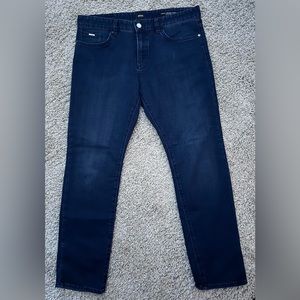 HUGO BOSS 34/30 Jeans